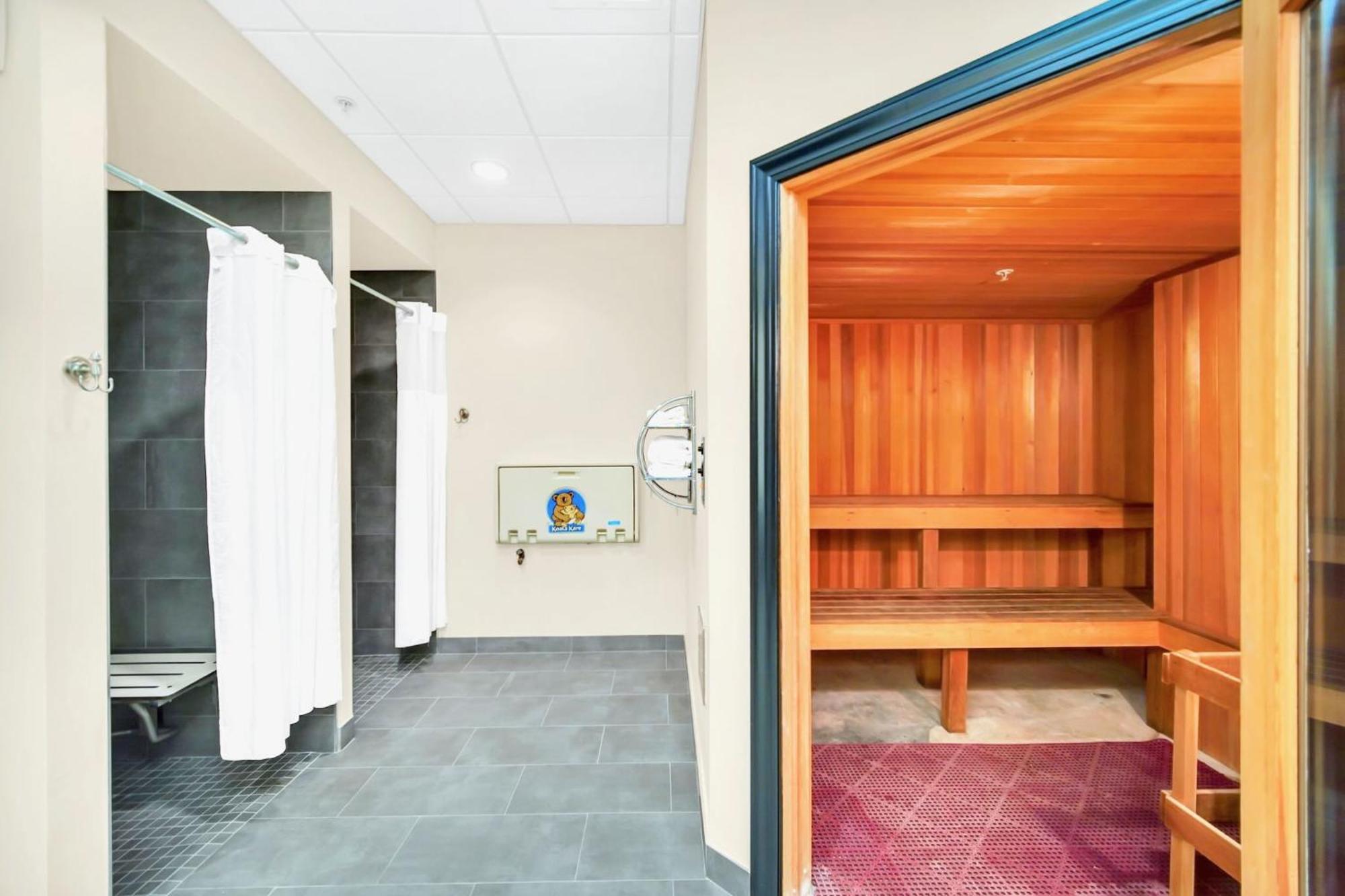 Stunning 2Br Condo With Hot Tub And Pool, Near Disney! Orlando Dış mekan fotoğraf