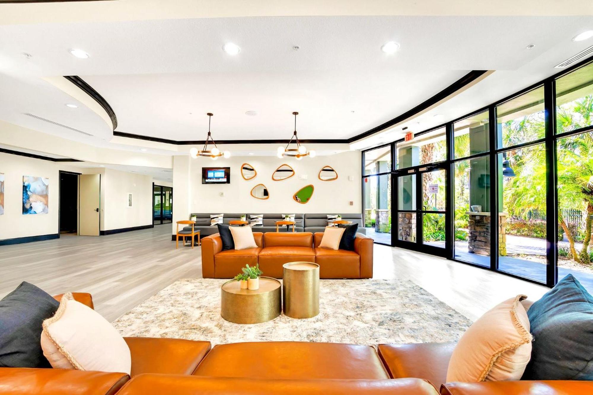 Stunning 2Br Condo With Hot Tub And Pool, Near Disney! Orlando Dış mekan fotoğraf