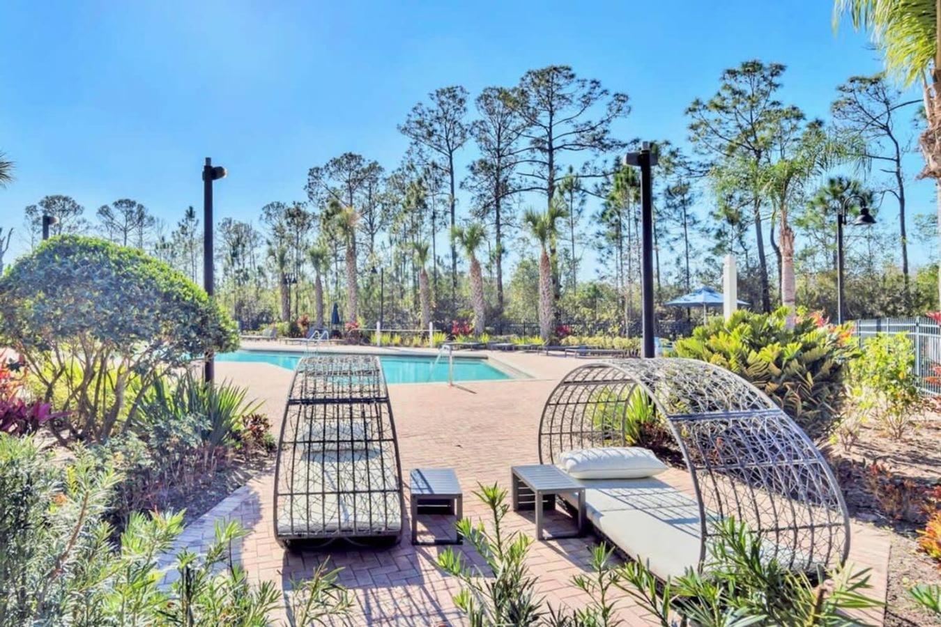 Stunning 2Br Condo With Hot Tub And Pool, Near Disney! Orlando Dış mekan fotoğraf