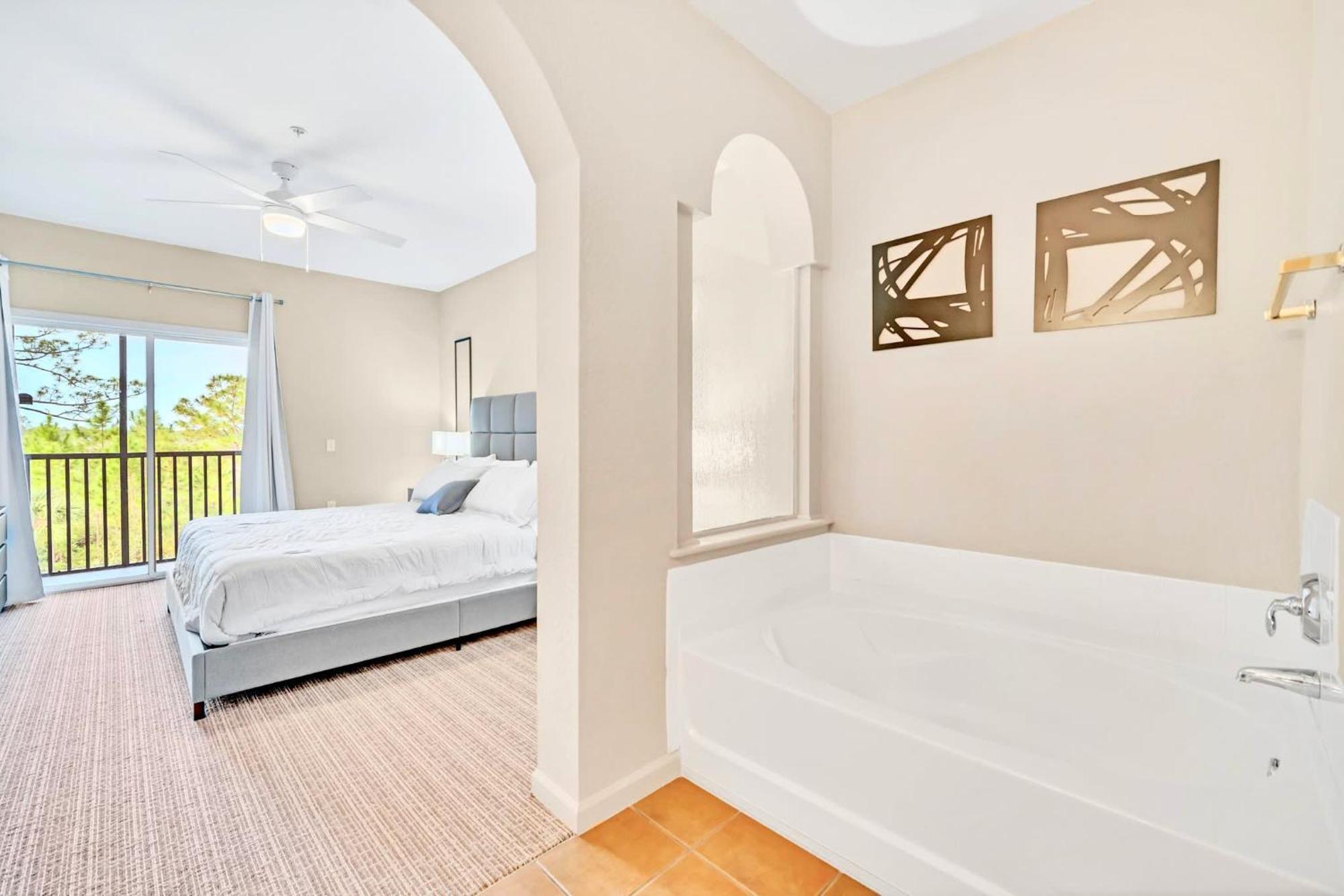Stunning 2Br Condo With Hot Tub And Pool, Near Disney! Orlando Dış mekan fotoğraf