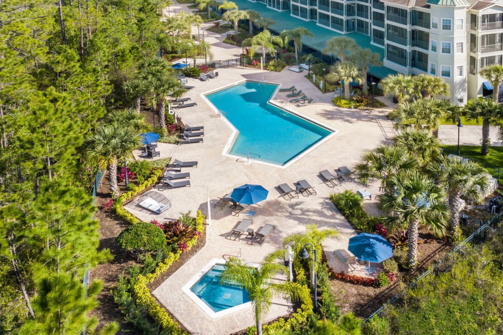 Stunning 2Br Condo With Hot Tub And Pool, Near Disney! Orlando Dış mekan fotoğraf